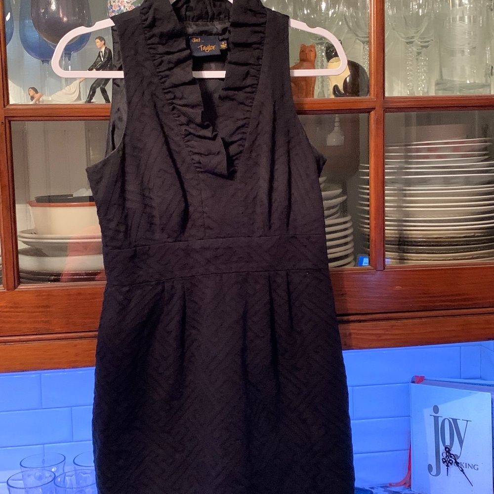 Just Taylor ruffle neck‎ dress . Worn a few times but in good shape.